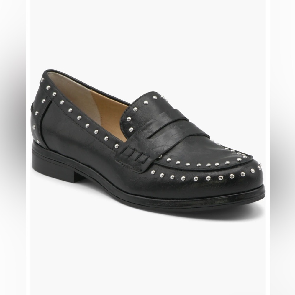 NWOB - Charles By Charles David Black Studded Flats - size 9.5